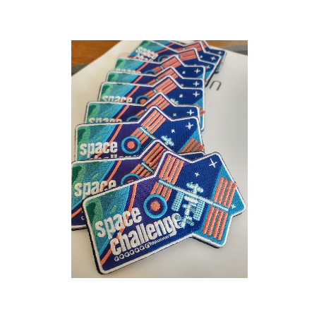 Emblemas, emblemas e emblemas bordados personalizados
