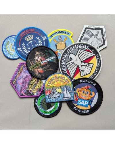 Emblemas, emblemas e...